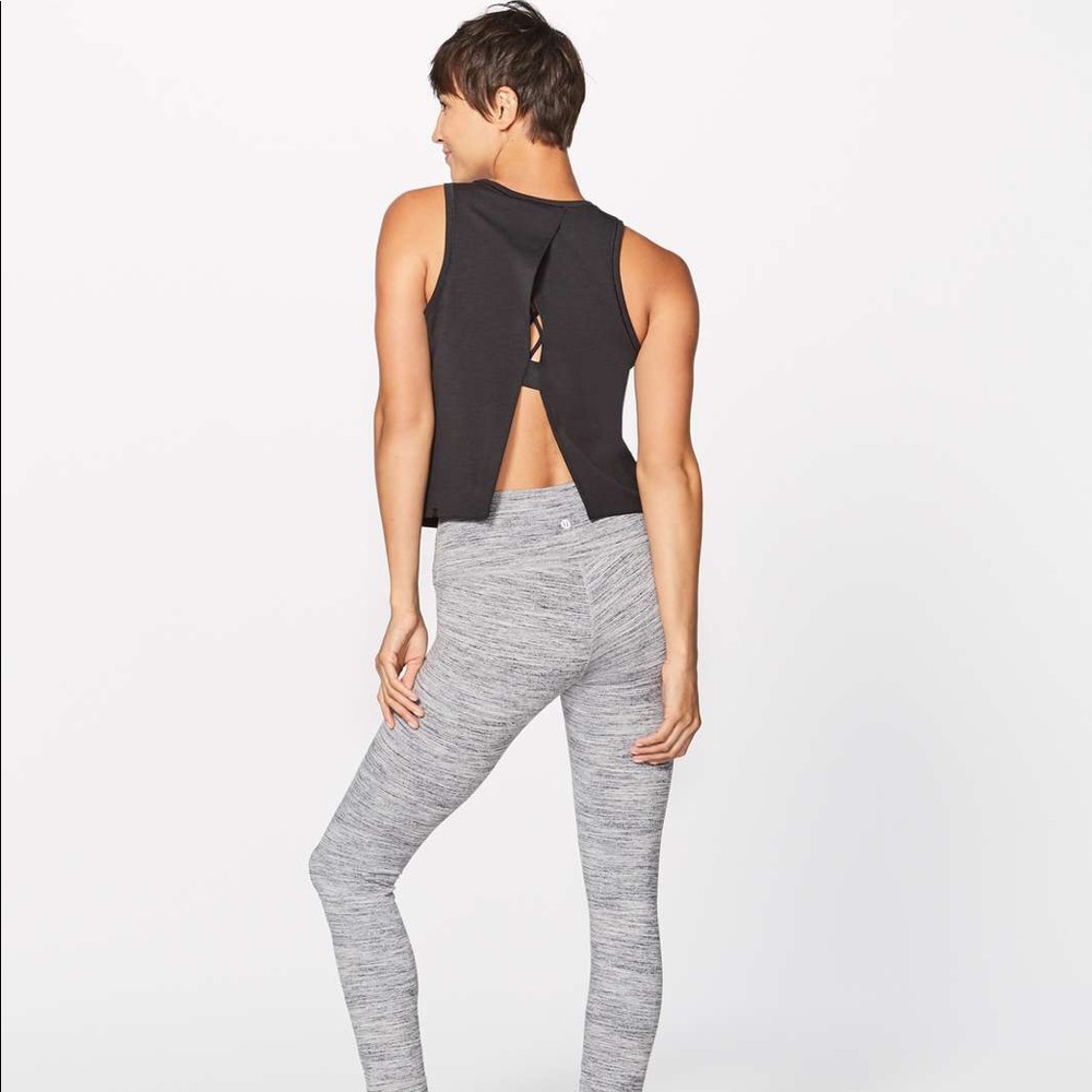 Lululemon minimal tank